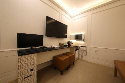 Look Motel