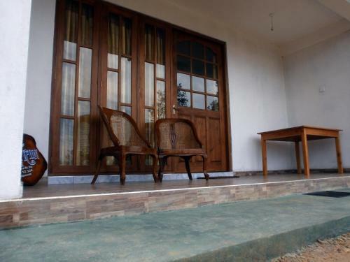 Hostal Ella Mountain Palace