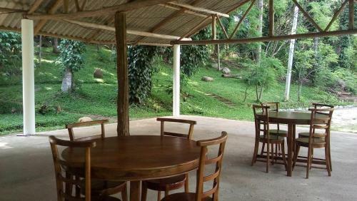 Hostal Nature Park