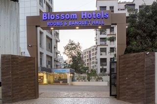 Hotel Treebo Blossom