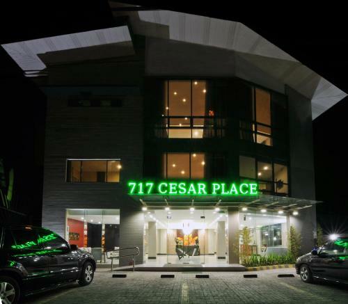 717 Cesar Place Hotel