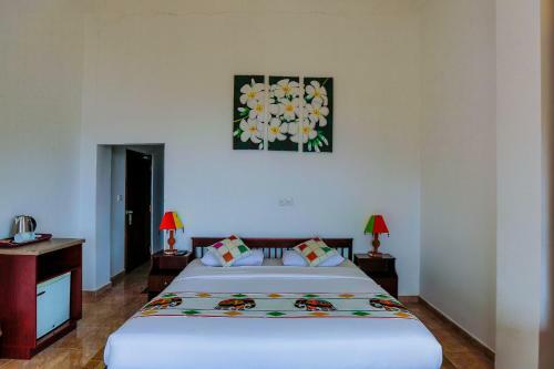 Hotel Thuruliya Lodge