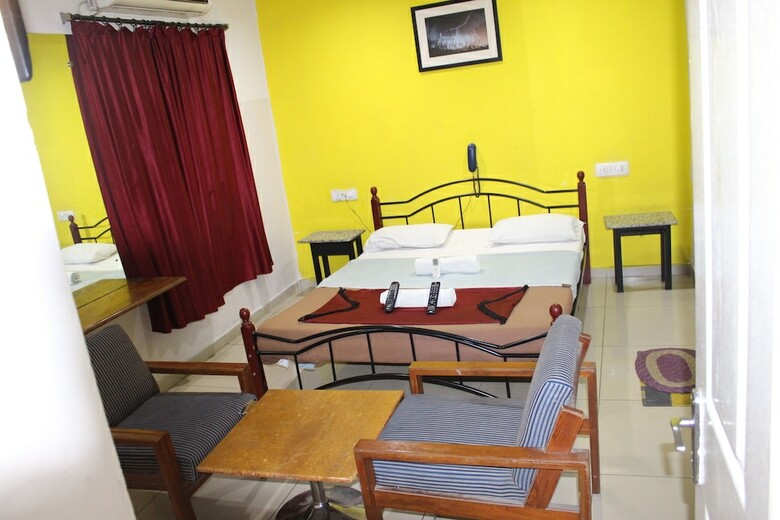Hotel Deccan Comforts