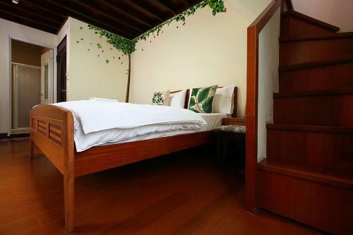 Bed & Breakfast Seed House