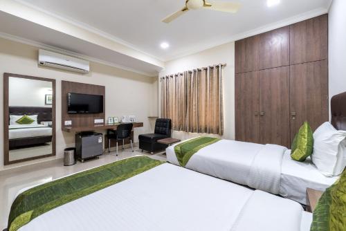 Bed & Breakfast Mount Kailash Suites