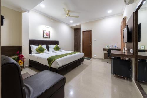 Bed & Breakfast Mount Kailash Suites