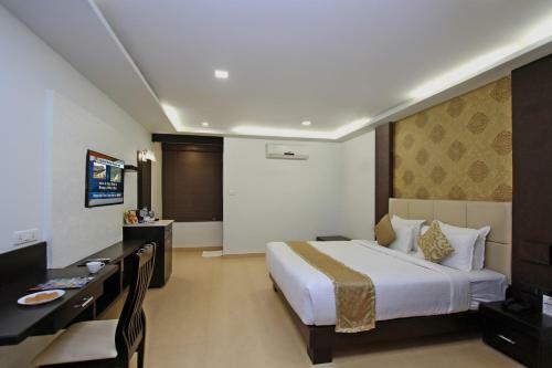 Hotel Ambaari Suites