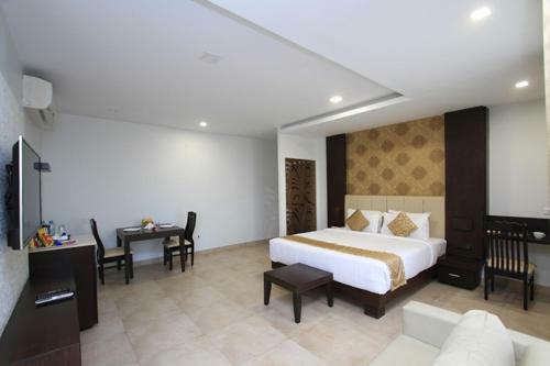 Hotel Ambaari Suites