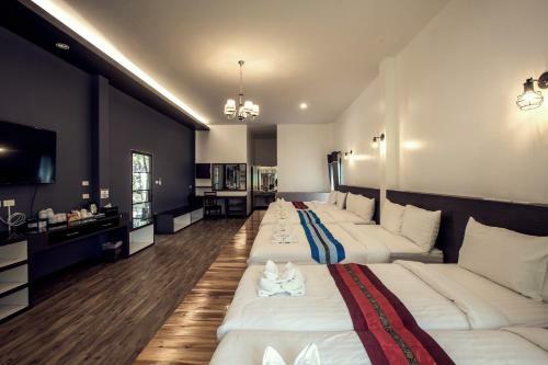 Hostal Bura Phat Resort