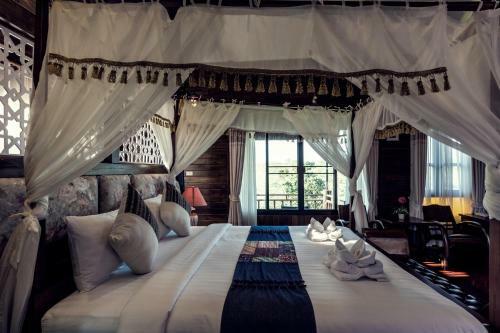 Hostal Bura Phat Resort