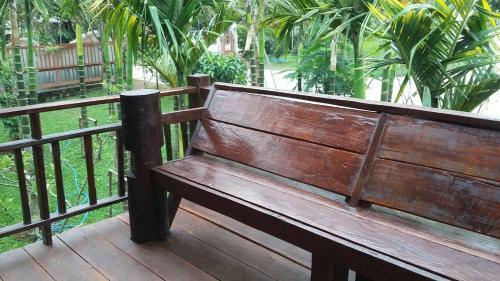Hostal Bura Phat Resort
