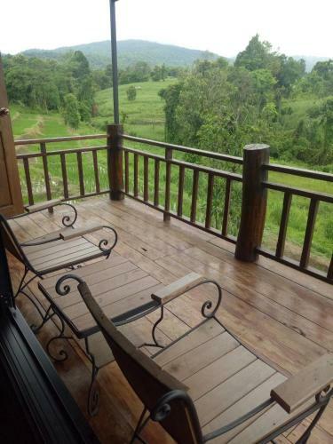 Hostal Bura Phat Resort