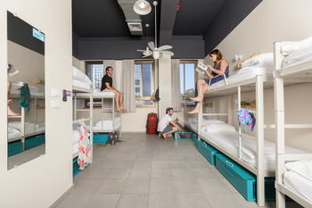 Abraham Hostel Tel Aviv
