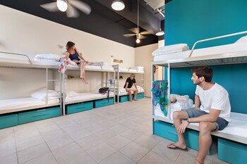 Abraham Hostel Tel Aviv