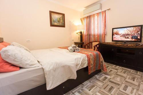 Lilia's House