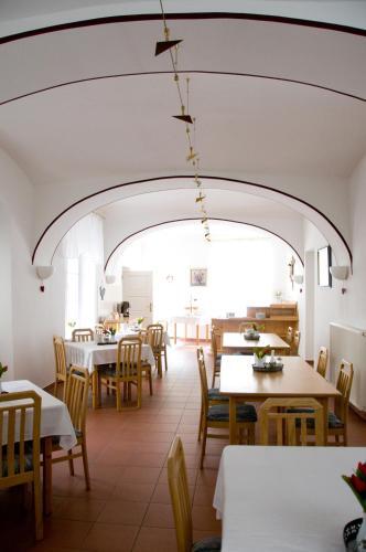 Hotel Schloss Gumpoldskirchen - Deutsch-ordenshaus