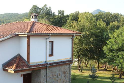 Hotel Sinjirite Complex