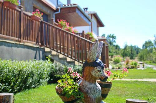 Hotel Sinjirite Complex