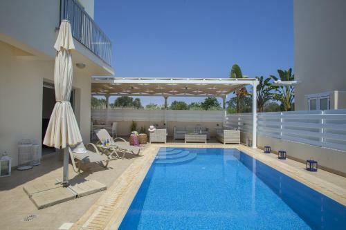 Villa Posidonas 3