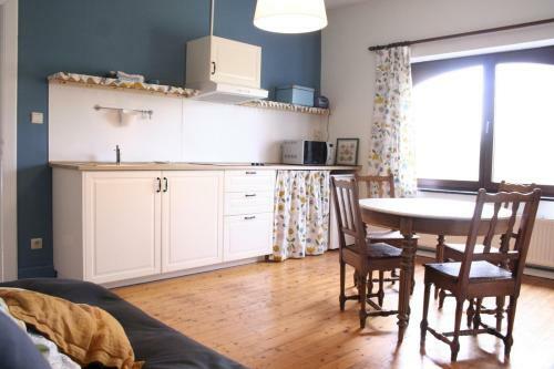 Hostal La Maison Brod�e