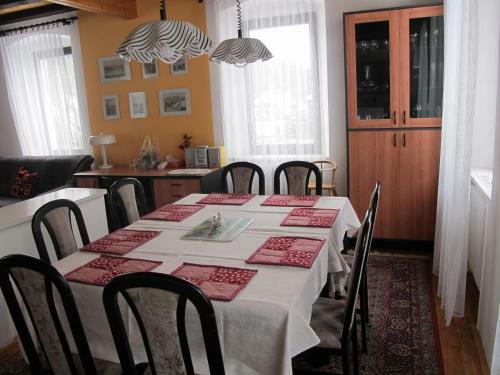Hostal Guest House U Lakomce