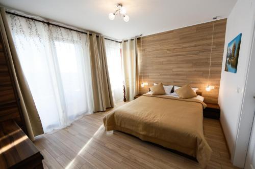 Hostal Twin House