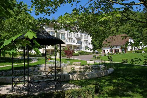 Hotel Bad Schauenburg