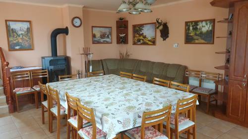 Hostal Szab� Pince Vend�gh�z