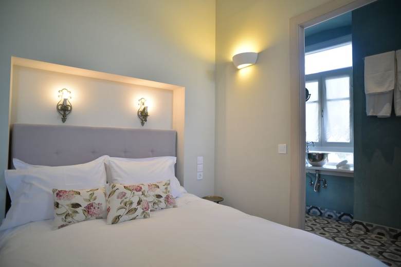 Bed & Breakfast 1901 Hermoupolis Maison