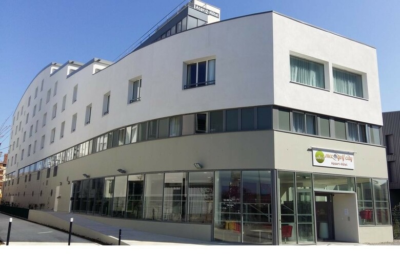 Aparthotel Appart-h�tel Mer & Golf City Bassins � Flot