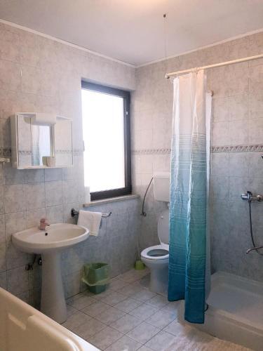 Apartments Damir 2838