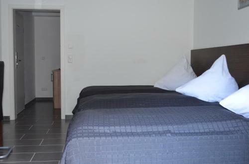 Hostal Zwei Raben Pension