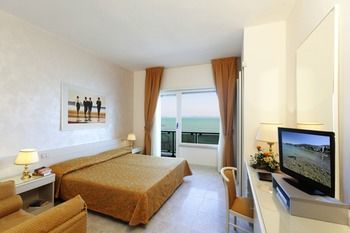 Hotel Baia D`argento