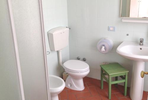 Hostal Hostel Ospitalia Del Mare