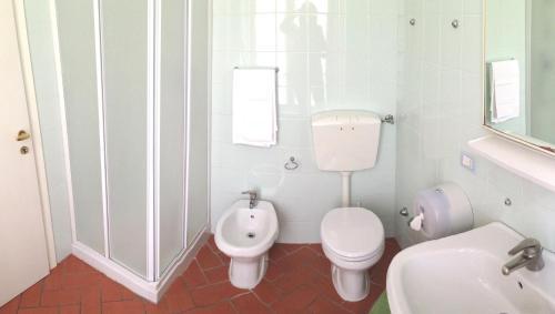 Hostal Hostel Ospitalia Del Mare