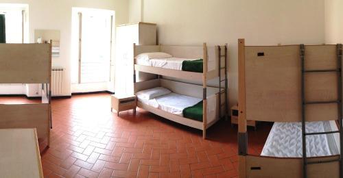 Hostal Hostel Ospitalia Del Mare
