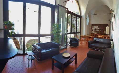 Hostal Hostel Ospitalia Del Mare