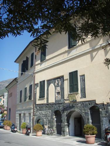 Hostal Hostel Ospitalia Del Mare