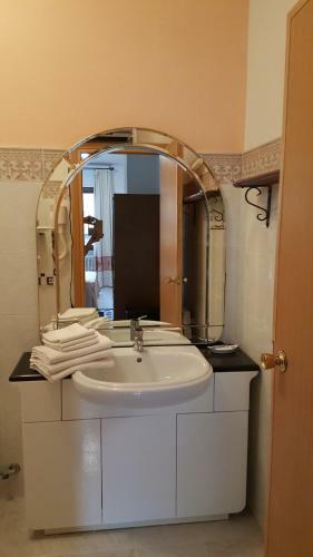 Hotel Su Marmuri