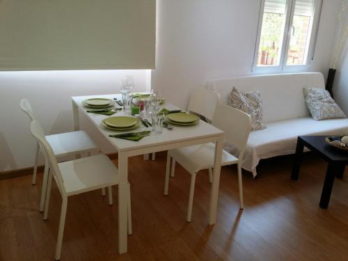 Apartamento Cuevas Bajas