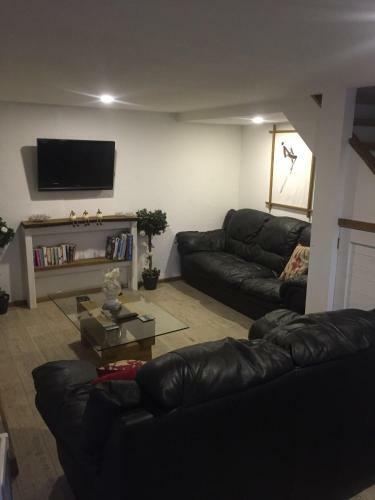 Hostal Barton Gate Farm B&B