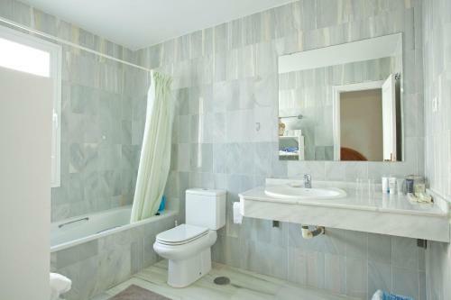 Apartment Jacarandas De Elviria