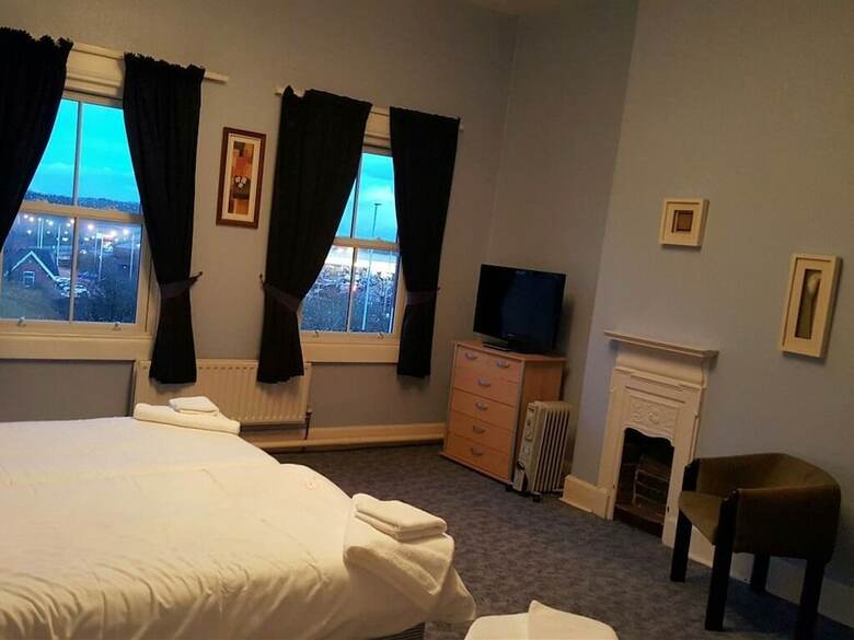 Bed & Breakfast Station Hotel