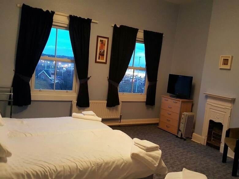 Bed & Breakfast Station Hotel