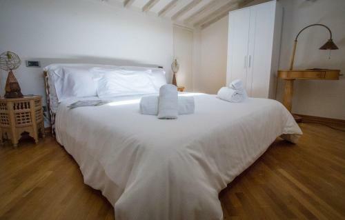 Pandora Halldis Apartment