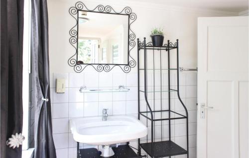 Apartment Hem