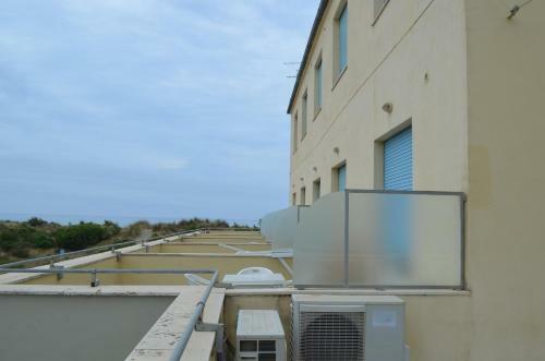 Hotel Belmare Dlf