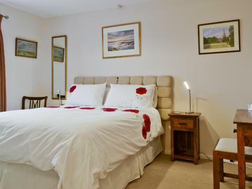 Trentham Cottage