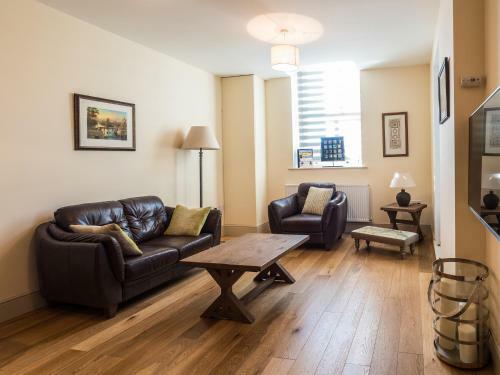 Cs Serviced Apartments