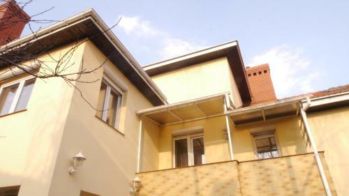 Albergue Leonik
